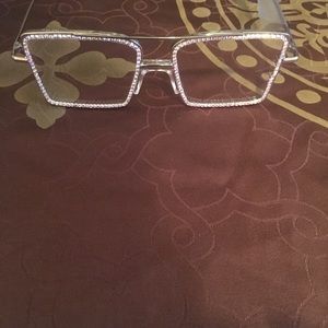 WOMEN’S FASHION TRANSPARENT  SQUARE. GLASSES 🤓